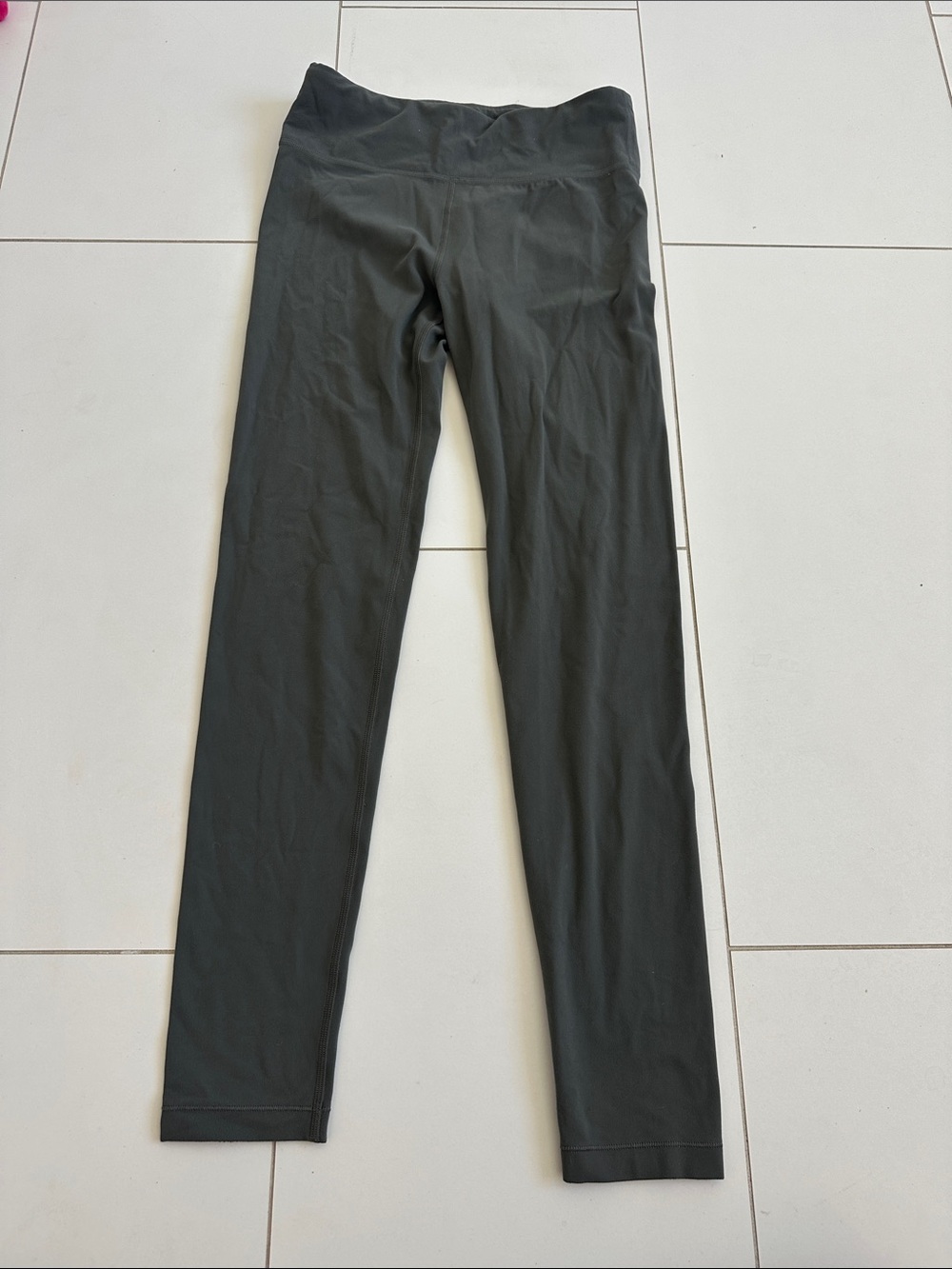 Athleta high rise powervita chit chat tight legging girls 16 olive green